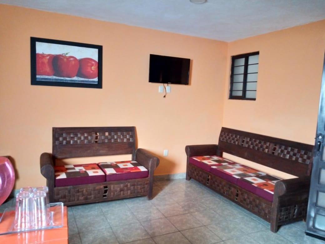 Hotel Posada Victor Antonio Zacatlan Exterior photo
